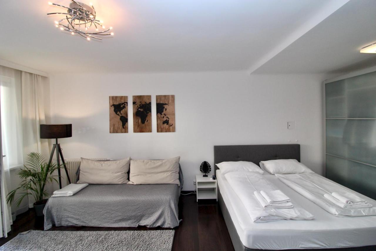 Balcony Apartment - Next To Opera Wina Bagian luar foto